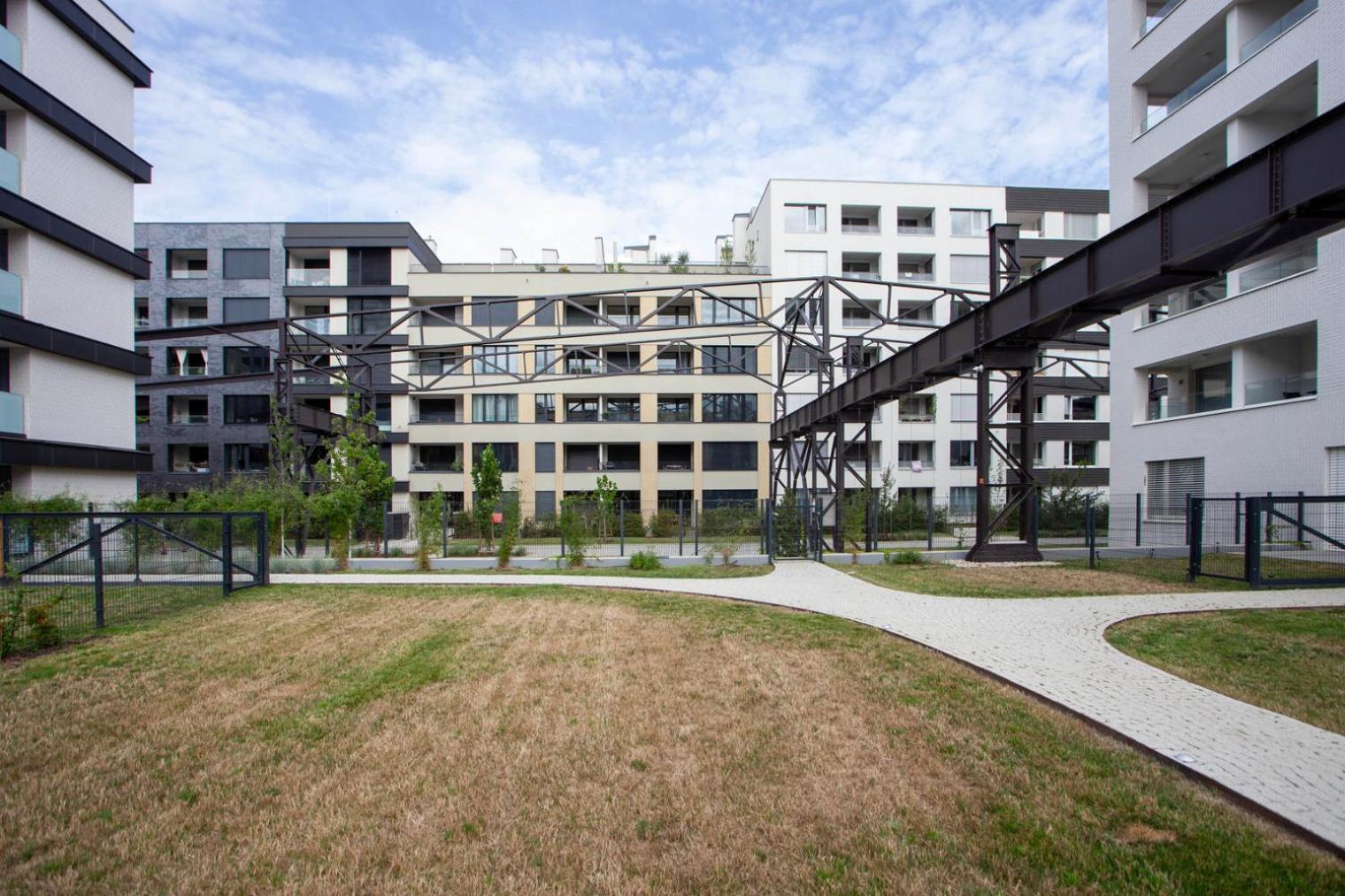 Blueground 7 Furnished Close To Offices Prg-29 Appartamento *